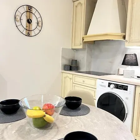 Modern And Comfort Διαμέρισμα